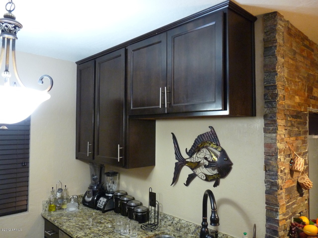747 South Ext Road, Unit 102 Mesa, AZ 85210 - Photo 3 of 15 Customized cabinets