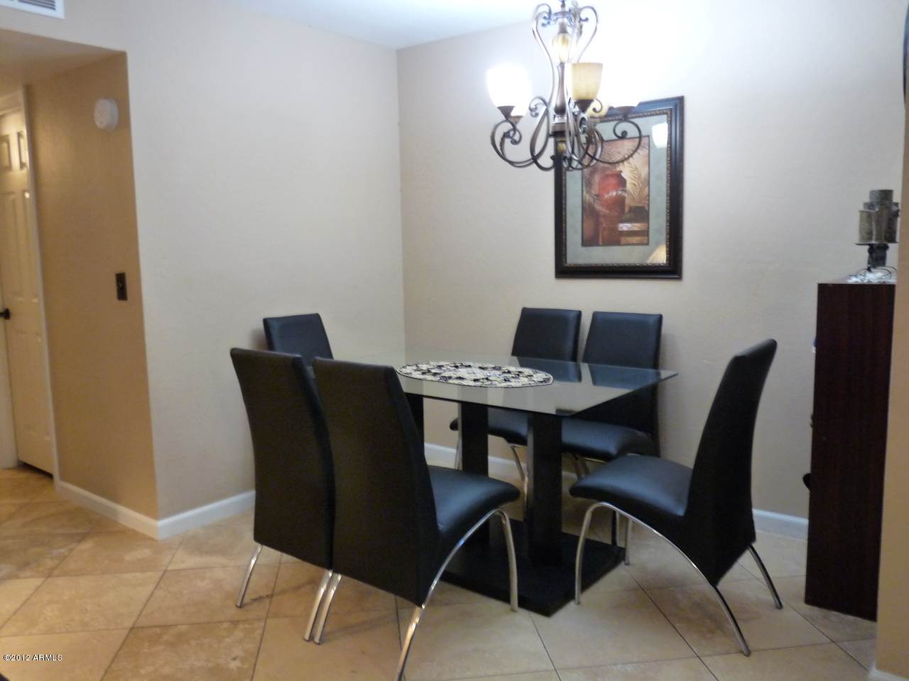 747 South Ext Road, Unit 102 Mesa, AZ 85210 - Photo 6 of 15 Natural stone flooring