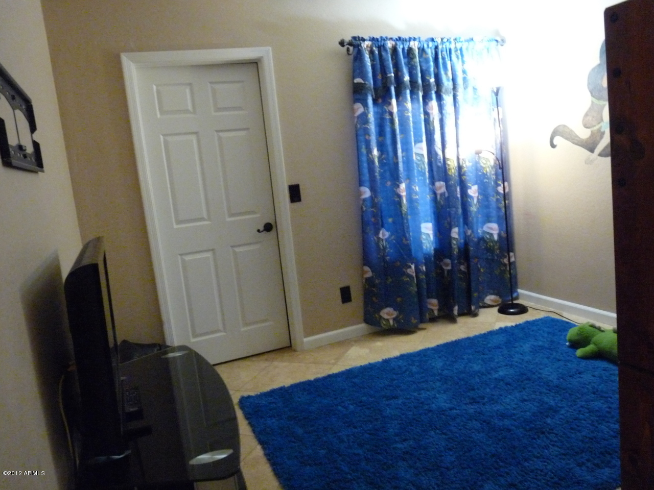 747 South Ext Road, Unit 102 Mesa, AZ 85210 - Photo 8 of 15 Second bedroom