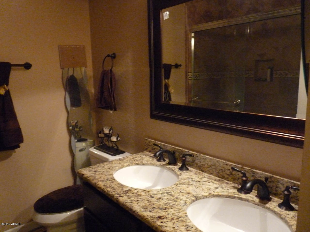 747 South Ext Road, Unit 102 Mesa, AZ 85210 - Photo 9 of 15 Granite countertops