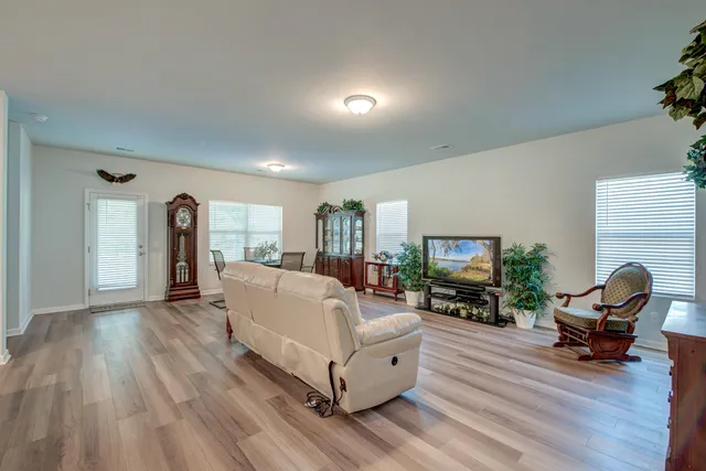 $457,500 | 707 Butter Road, Bonneau, SC 29431