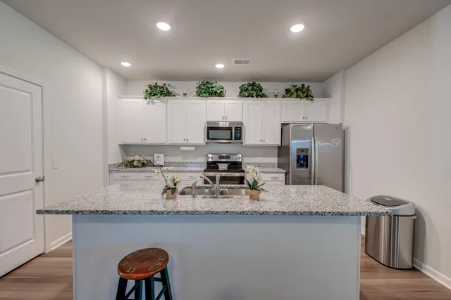 $465,000 | 707 Butter Road, Bonneau, SC 29431