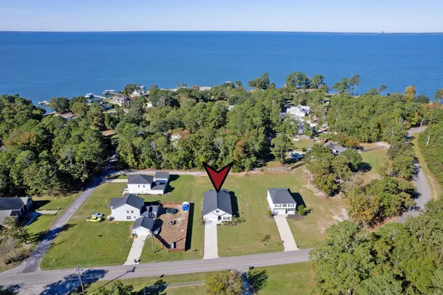 $457,500 | 707 Butter Road, Bonneau, SC 29431