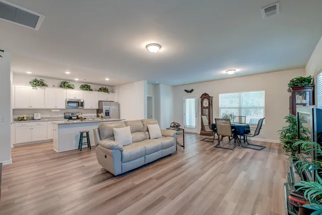 $465,000 | 707 Butter Road, Bonneau, SC 29431