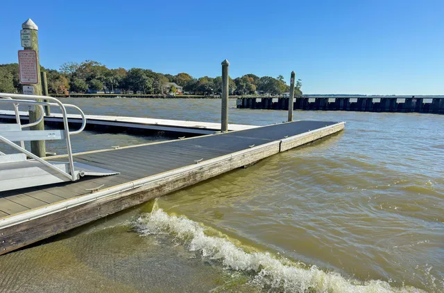 $457,500 | 707 Butter Road, Bonneau, SC 29431