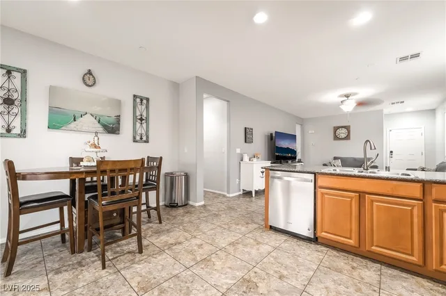 $474,900 | 780 Forest Peak Street, Henderson, NV 89011