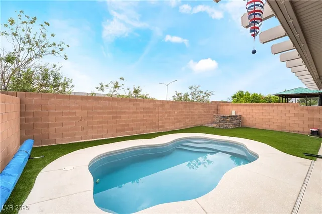 $474,900 | 780 Forest Peak Street, Henderson, NV 89011