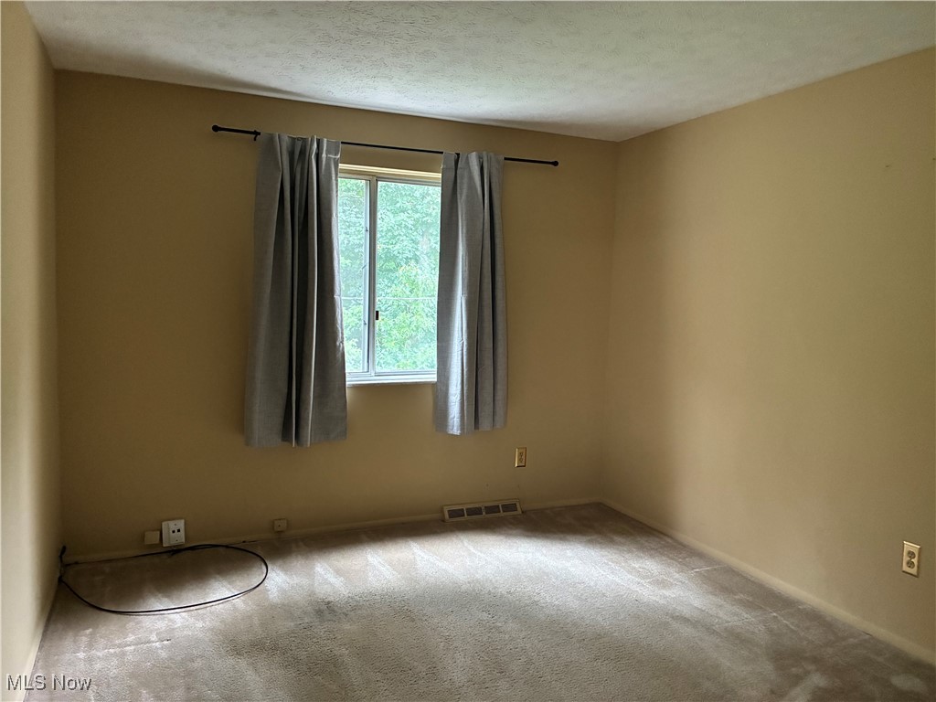 6462 State Road Parma, OH 44134 - Photo 16 of 23