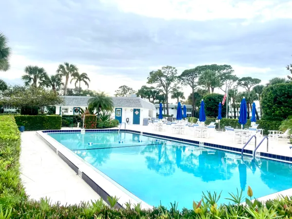 $2,500 | 2929 Southeast Ocean Boulevard, Unit 117, Stuart, FL 34996