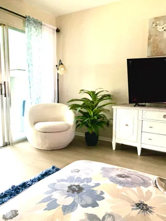 $2,500 | 2929 Southeast Ocean Boulevard, Unit 117, Stuart, FL 34996