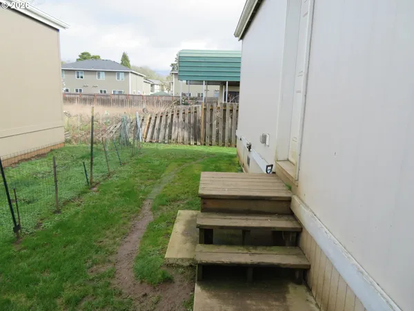 $110,000 | 515 Southeast Sheridan Road, Sheridan, OR 97378