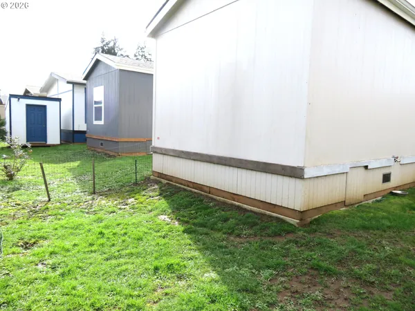 $110,000 | 515 Southeast Sheridan Road, Sheridan, OR 97378