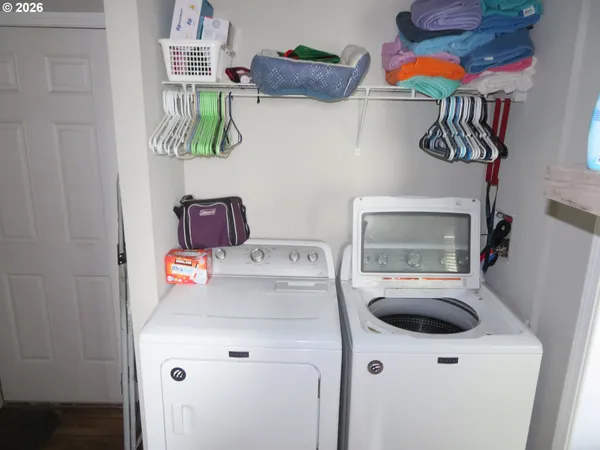 $110,000 | 515 Southeast Sheridan Road, Sheridan, OR 97378