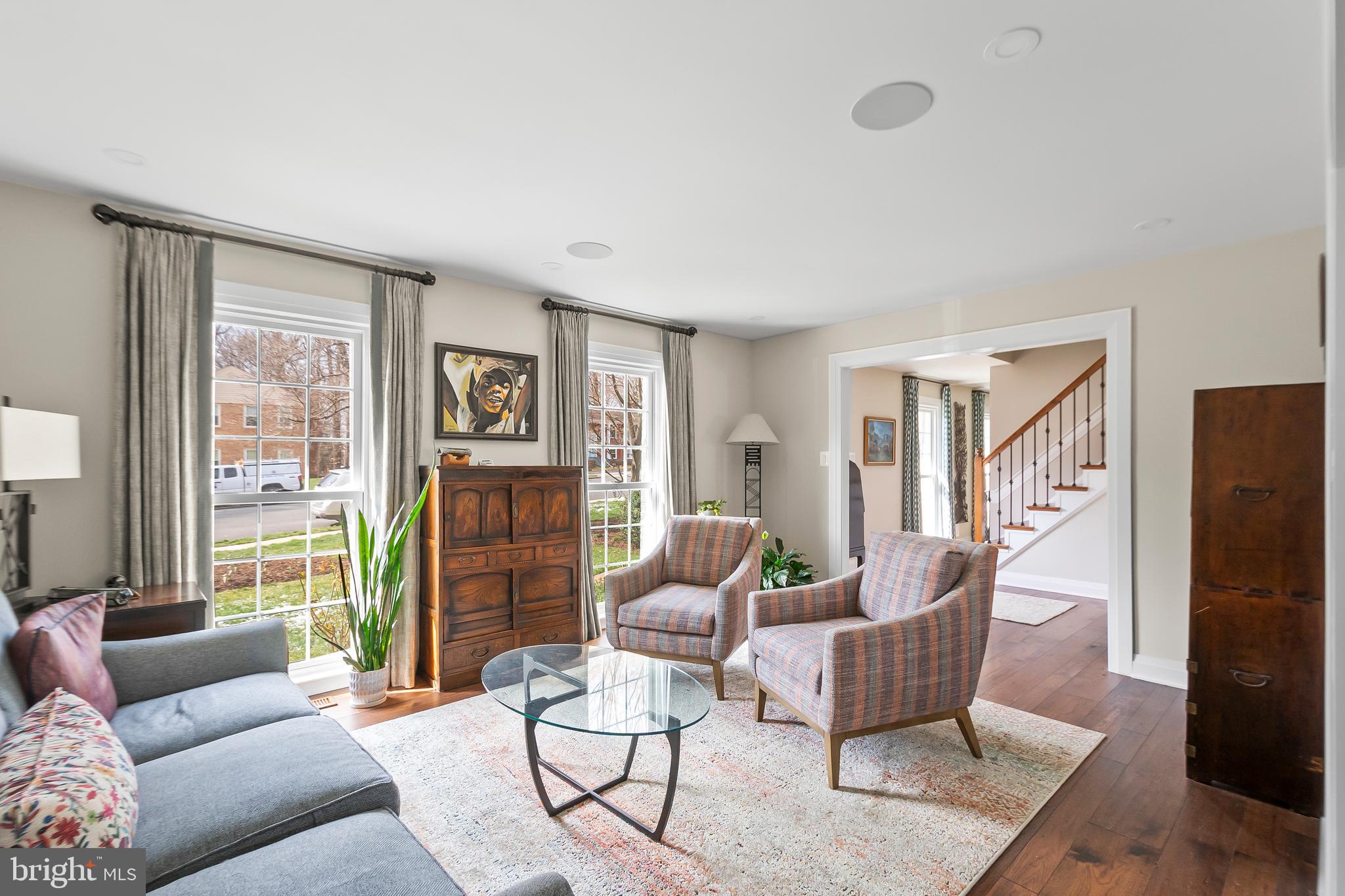 8816 Arley Drive Springfield, VA 22153 - Photo 8 of 59 a living room with furniture and a window
