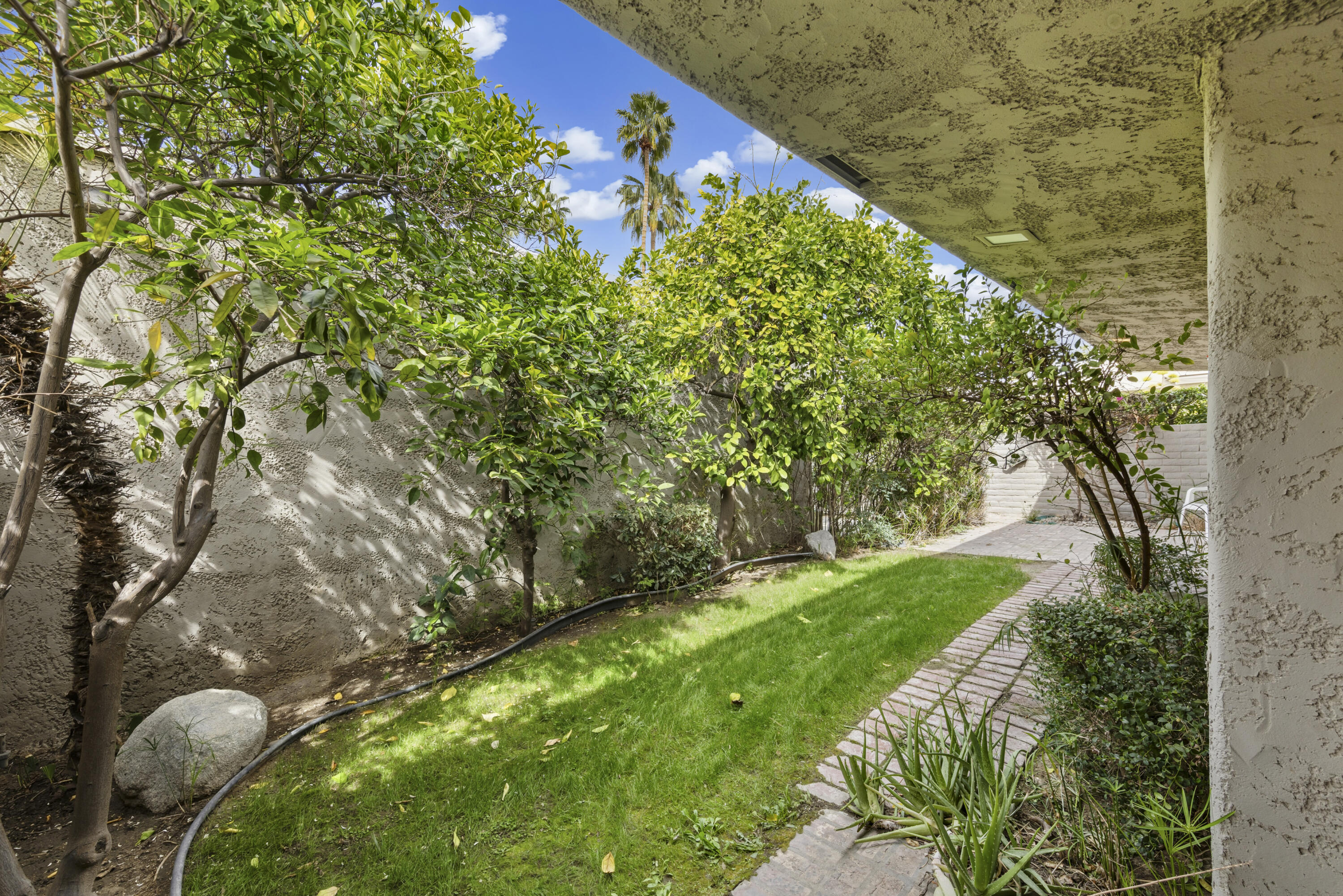 1111 Ramon Road, Unit 53 Palm Springs, CA 92264 - Photo 18 of 26 23