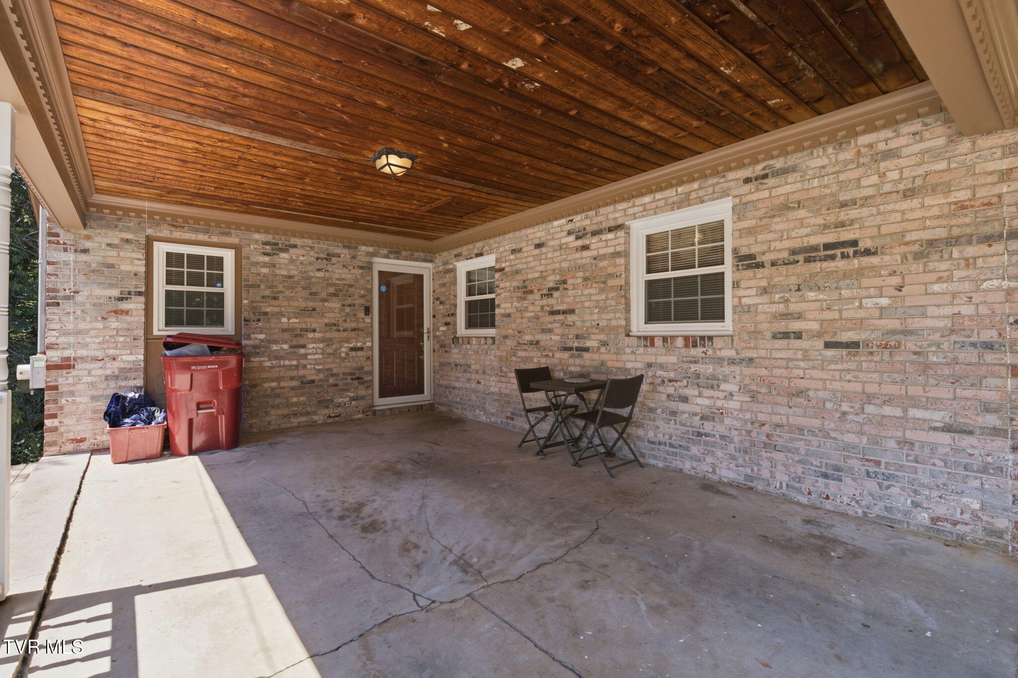 700 Rambling Road Johnson City, TN 37604 - Photo 30 of 36 26-web-or-mls-028_DSC08683