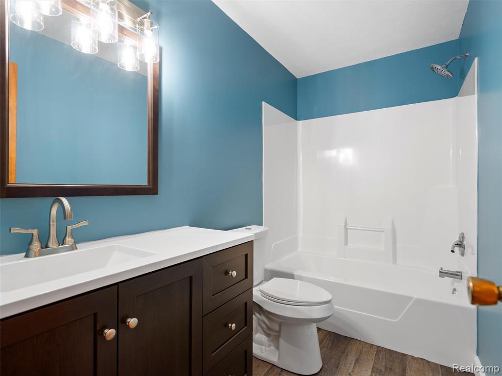 9480 Hartland Road Fenton, MI 48430 - Photo 29 of 70