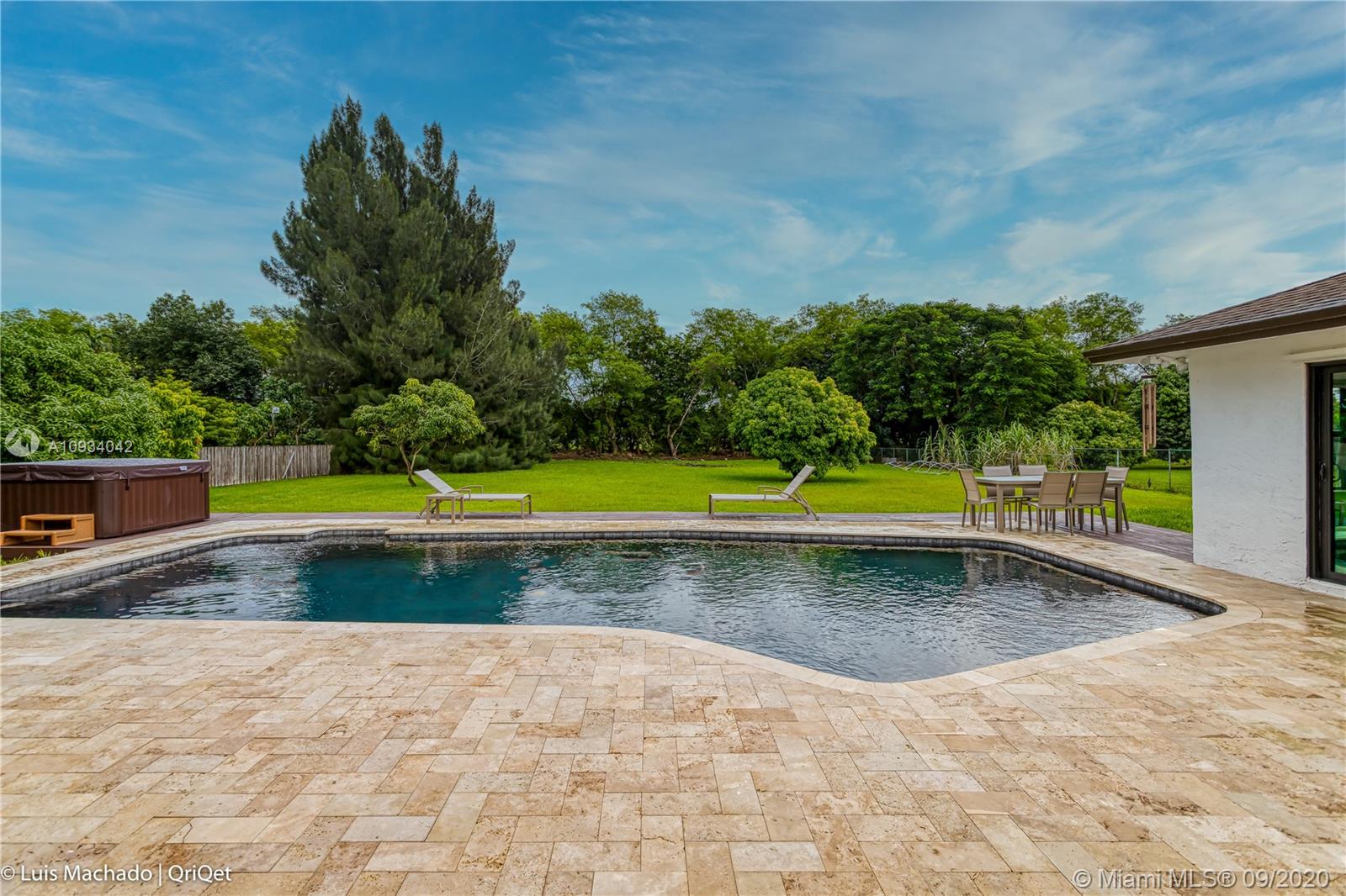 5910 Southwest 195th Terrace Southwest Ranches, FL 33332 - Photo 35 of 42