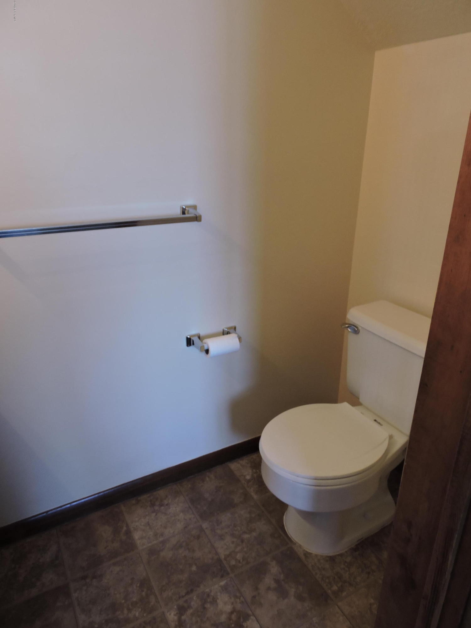 1230 Stetson Road, Unit 12 Prescott, AZ 86303 - Photo 11 of 39 Downstairs Half Bath