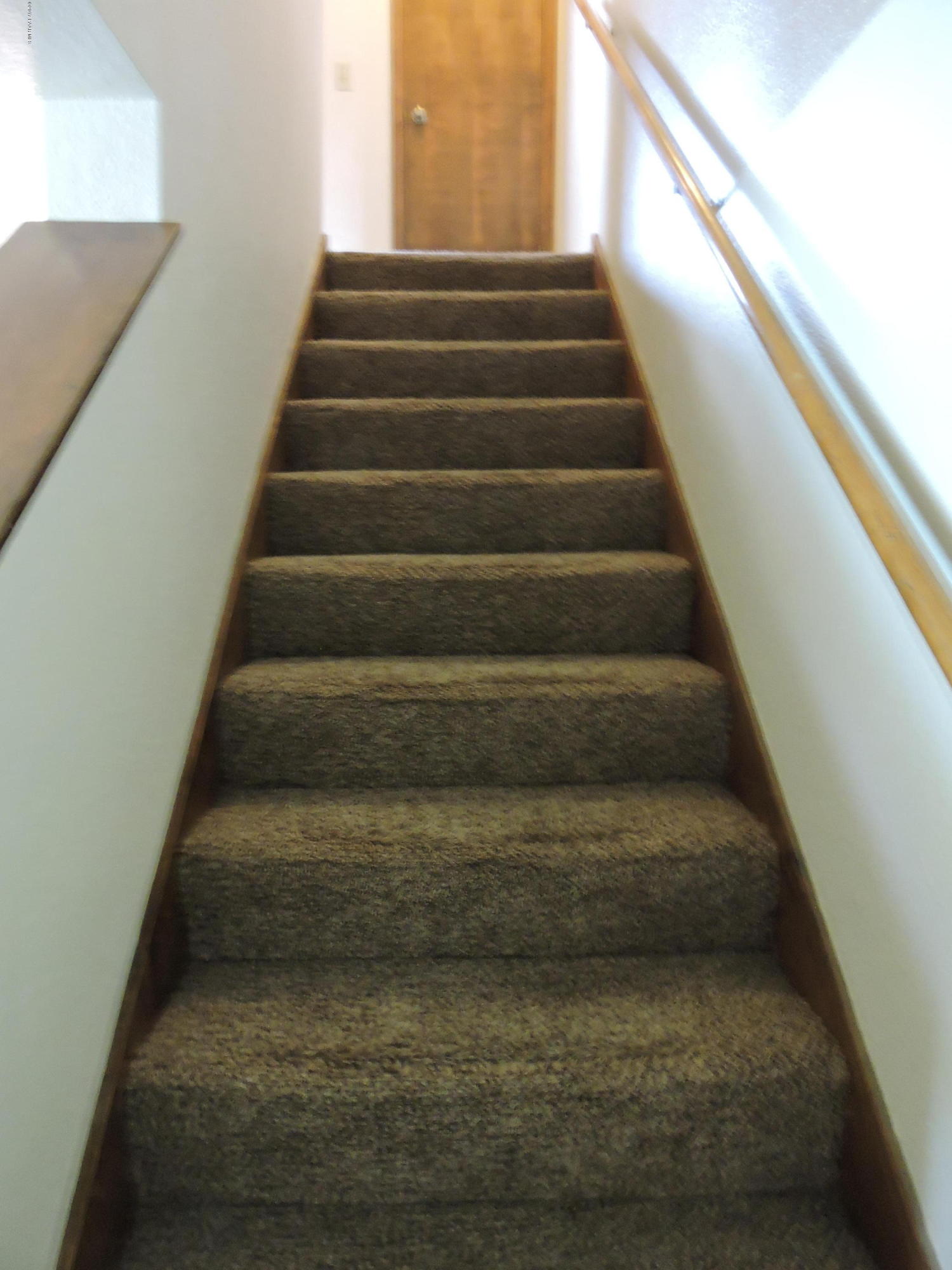 1230 Stetson Road, Unit 12 Prescott, AZ 86303 - Photo 14 of 39 Stairs