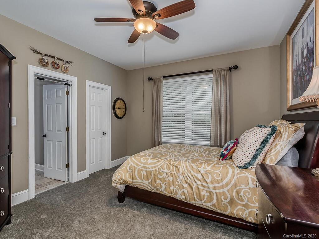 6621 Alexander Road Charlotte, NC 28270 - Photo 23 of 43