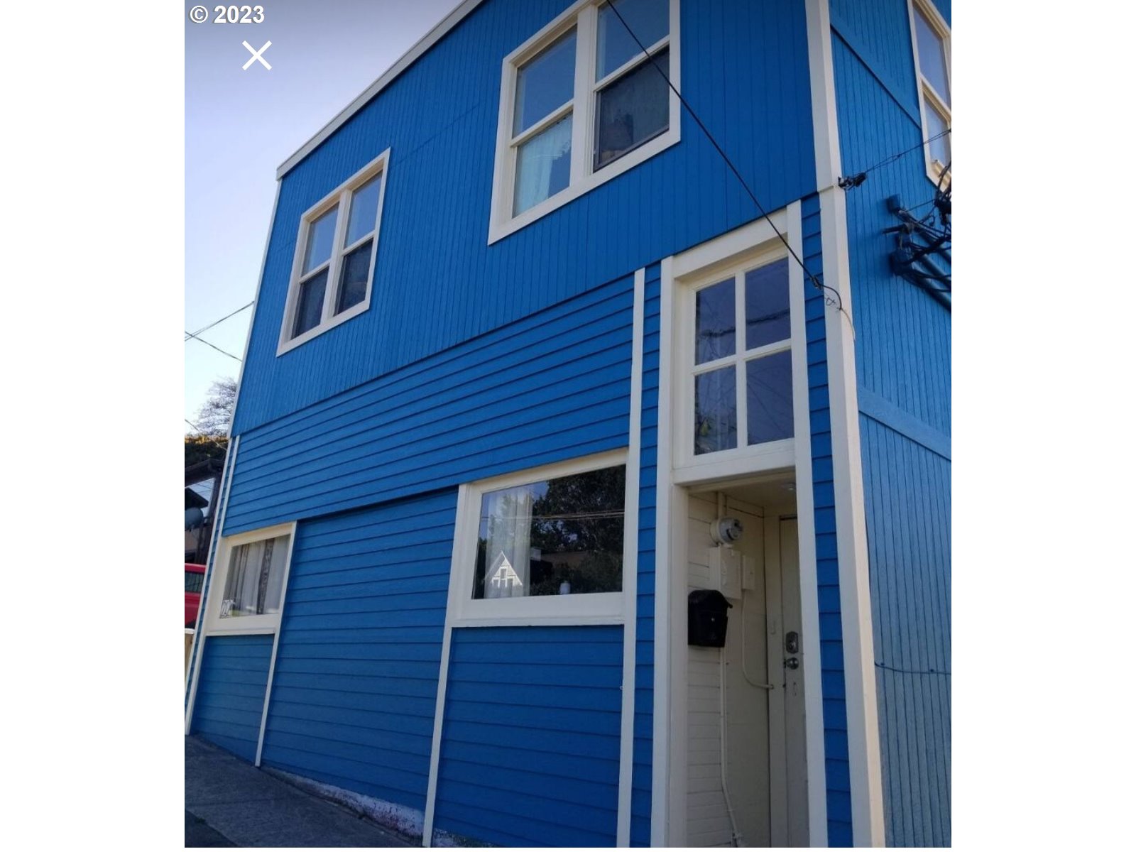 2122-2128 Sherman Ave