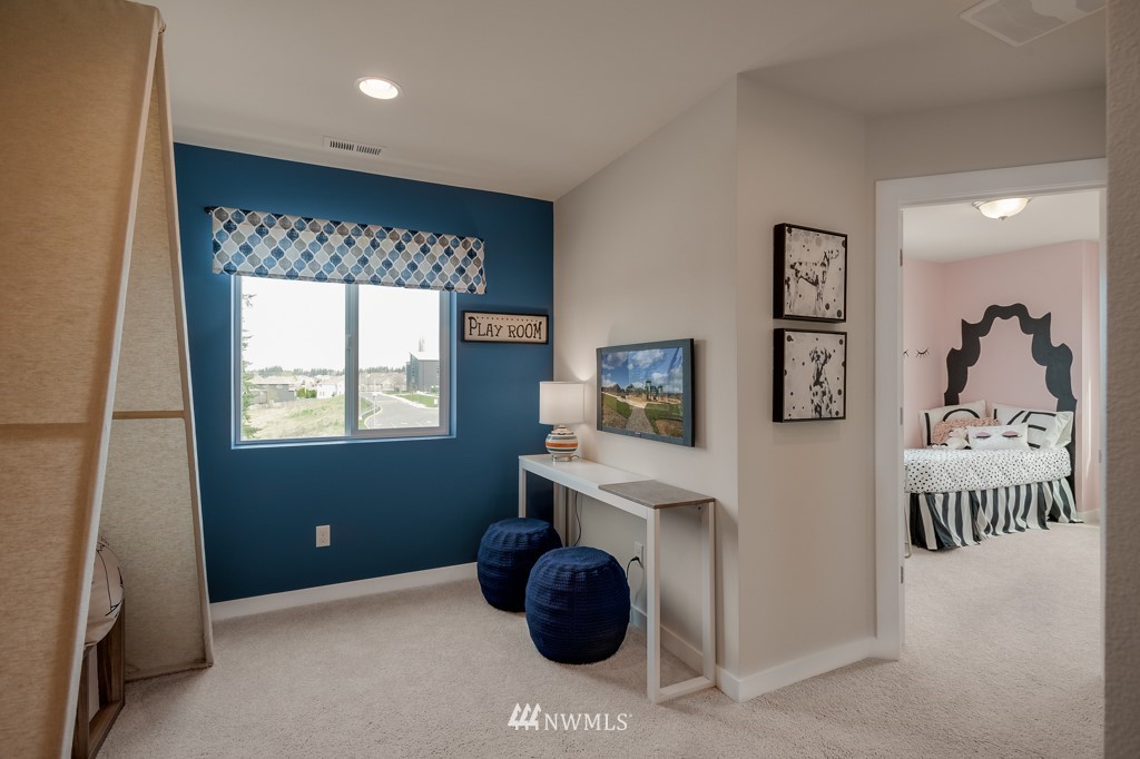 3521 193rd Street Southeast, Unit 13 Bothell, WA 98012 - Photo 17 of 25 Gallery Image 17