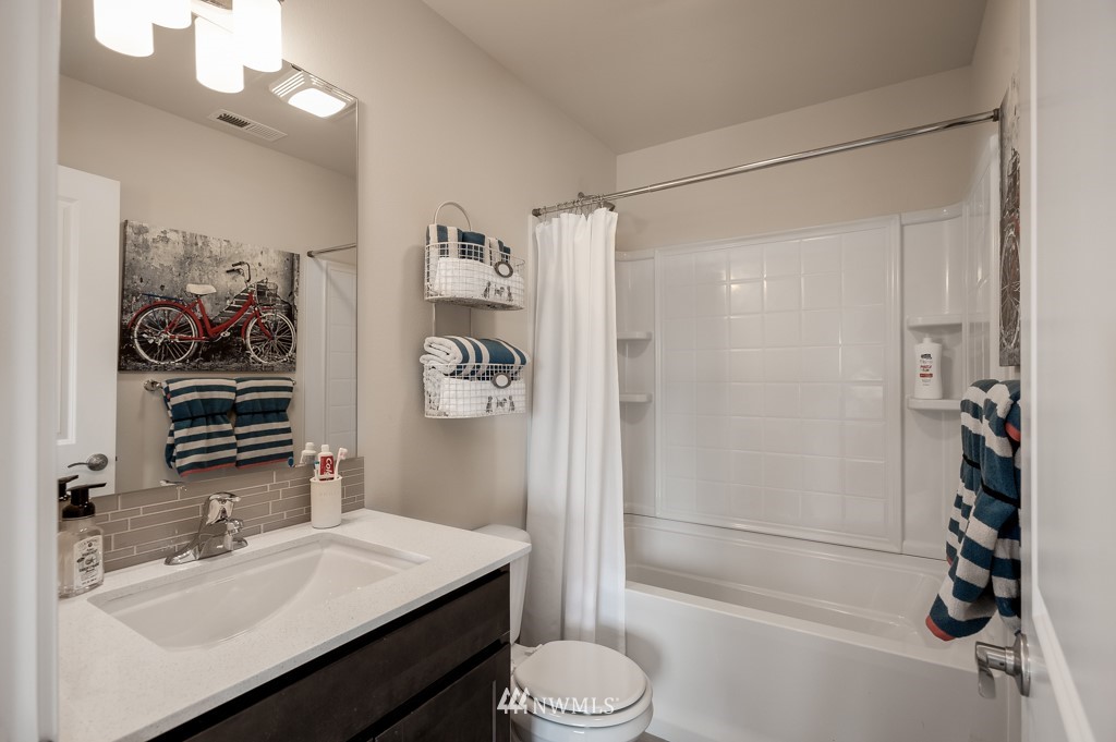 3521 193rd Street Southeast, Unit 13 Bothell, WA 98012 - Photo 19 of 25 Gallery Image 19