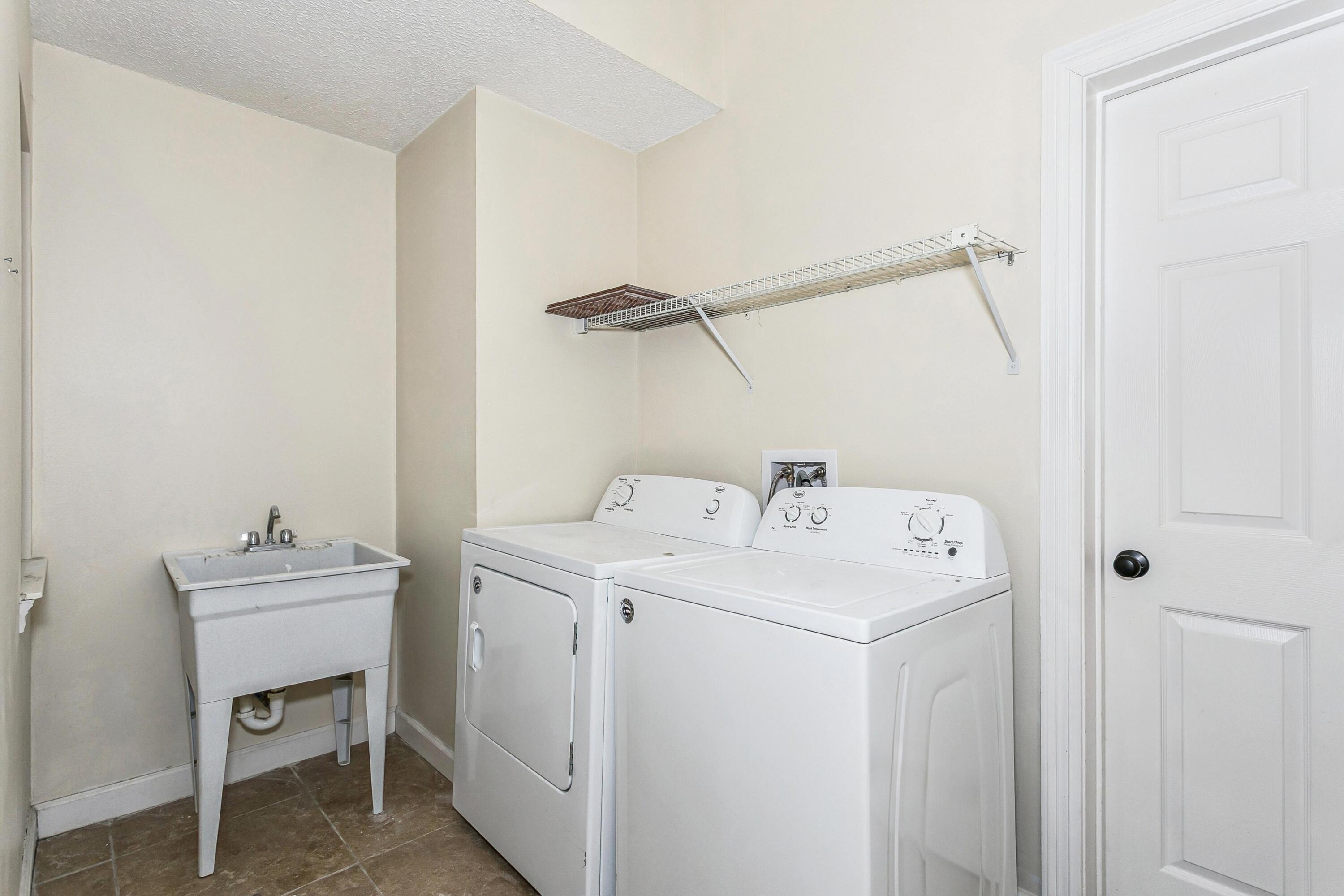 311 Juniper Street Destin, FL 32541 - Photo 18 of 35 Laundry