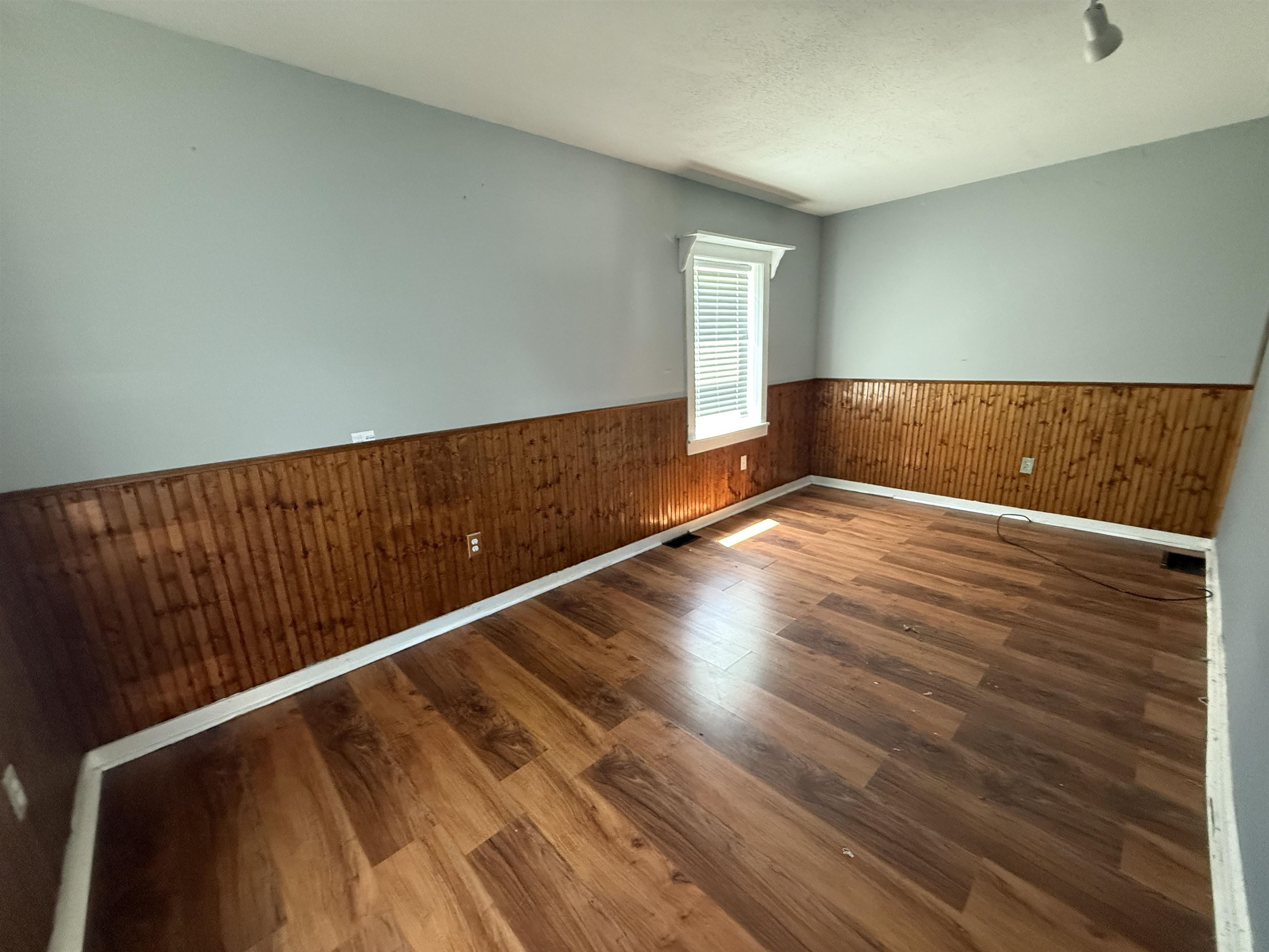 62 Elm Street Castleton, VT 05735 - Photo 4 of 12