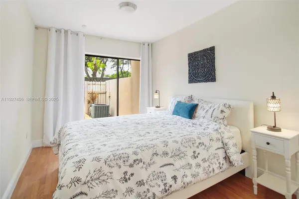 $3,000 | 10629 Southwest 74th Terrace, Miami, FL 33173