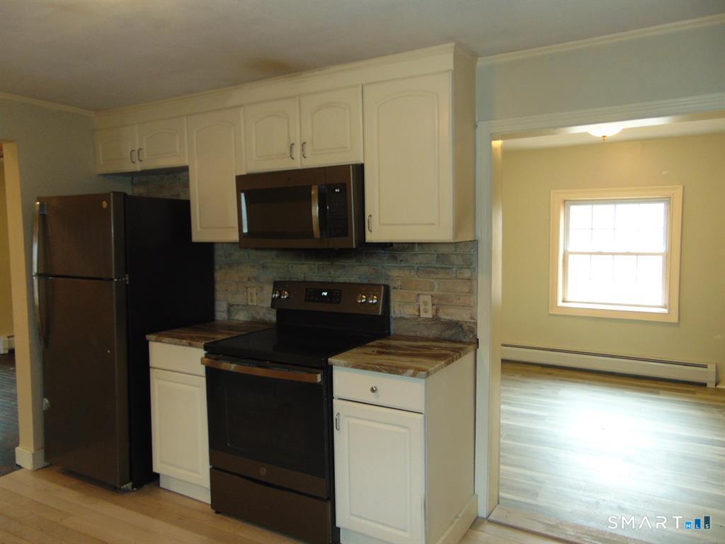 446 Fall Mountain Road Bristol, CT 06010 - Photo 12 of 27