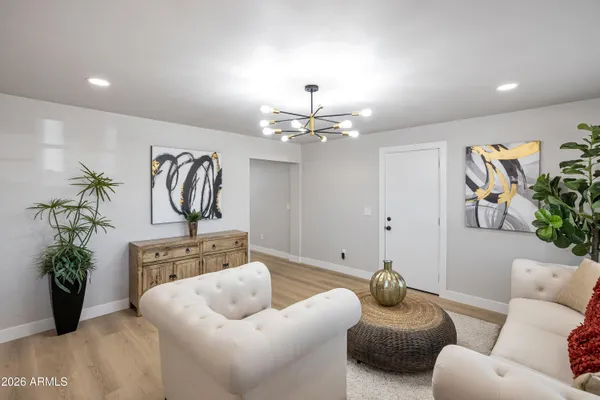 $370,000 | 1547 West Cocopah Street, Phoenix, AZ 85007