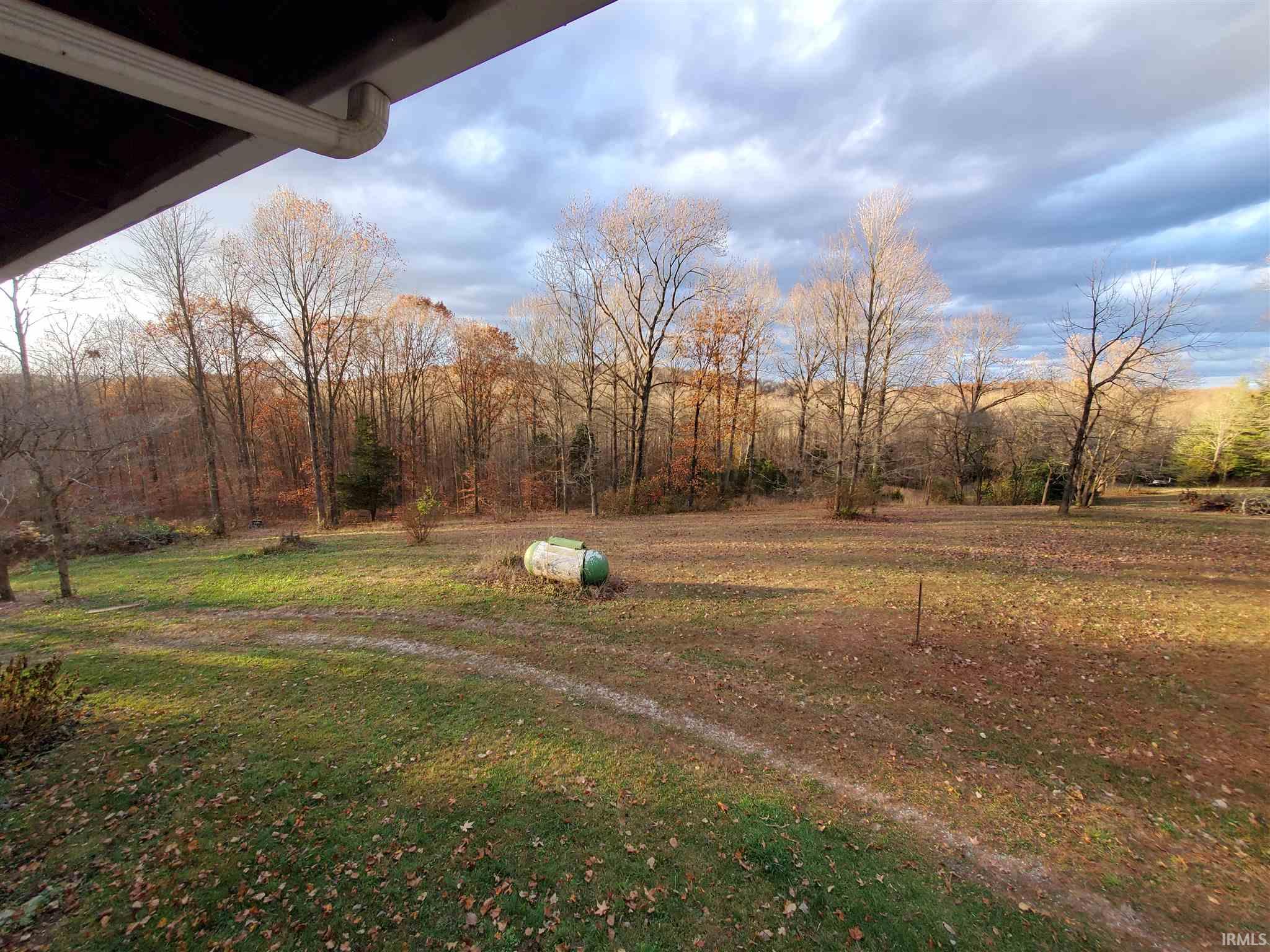 379 Sandstone Road Bedford, IN 47421 - Photo 8 of 36
