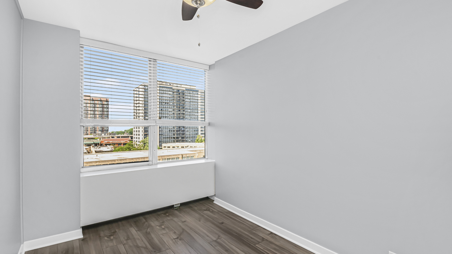 655 West Irving Park Road, Unit 606 Chicago, IL 60613 - Photo 18 of 31