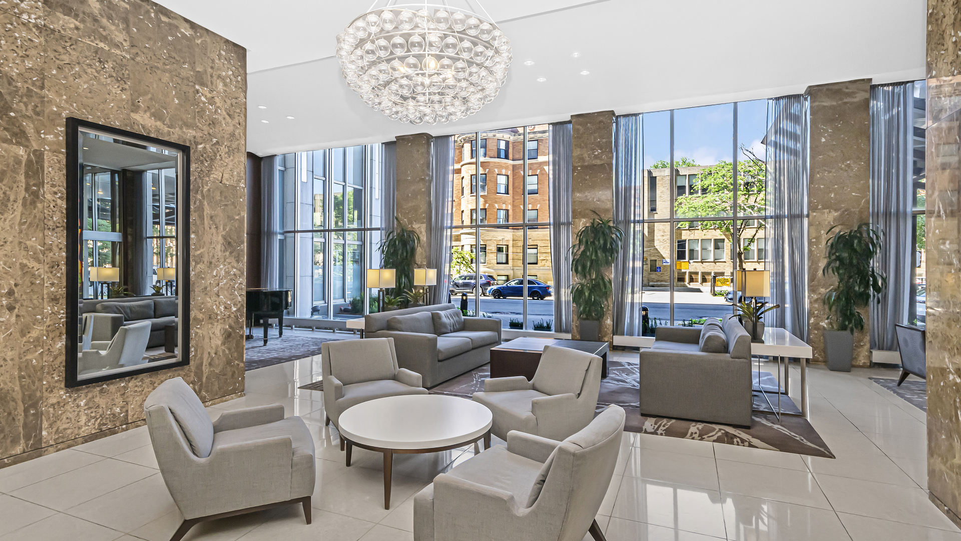 655 West Irving Park Road, Unit 606 Chicago, IL 60613 - Photo 5 of 31