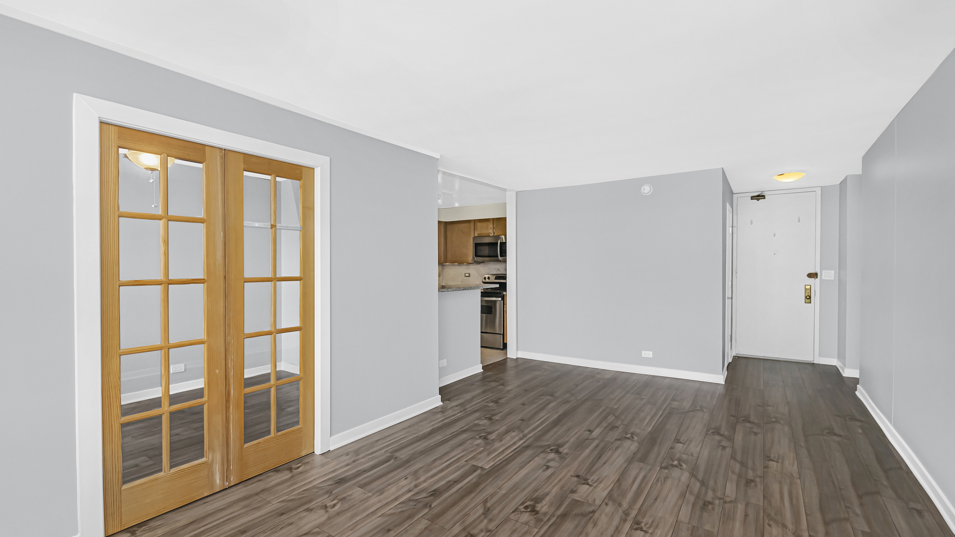 655 West Irving Park Road, Unit 606 Chicago, IL 60613 - Photo 9 of 31