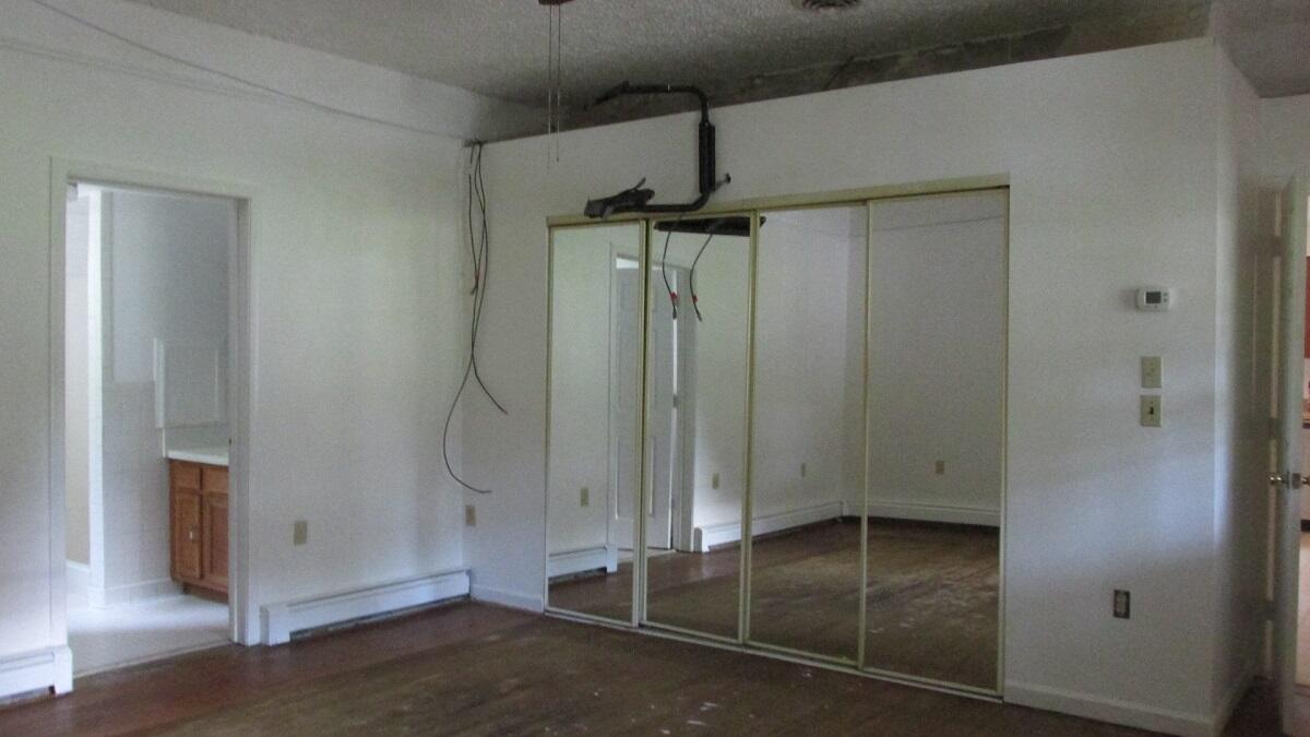 2400 Rutrough Road Southeast Roanoke, VA 24014 - Photo 18 of 21 a view of a hallway