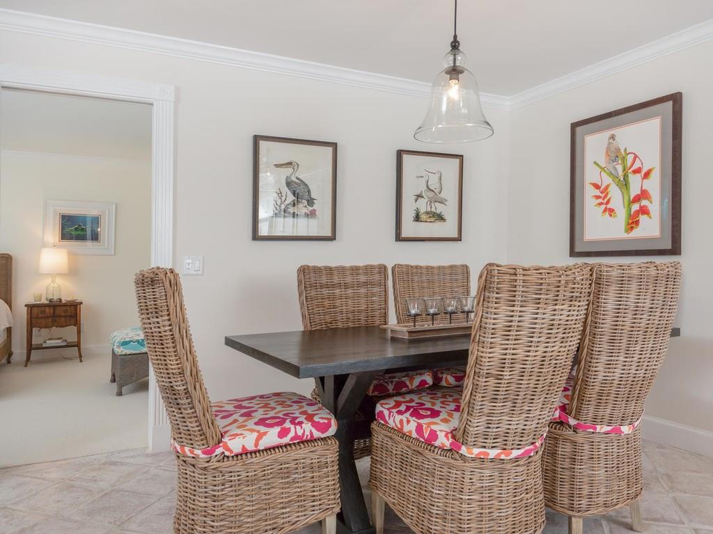 205 Holly Road Vero Beach, FL 32963 - Photo 13 of 31 Gallery Image 13