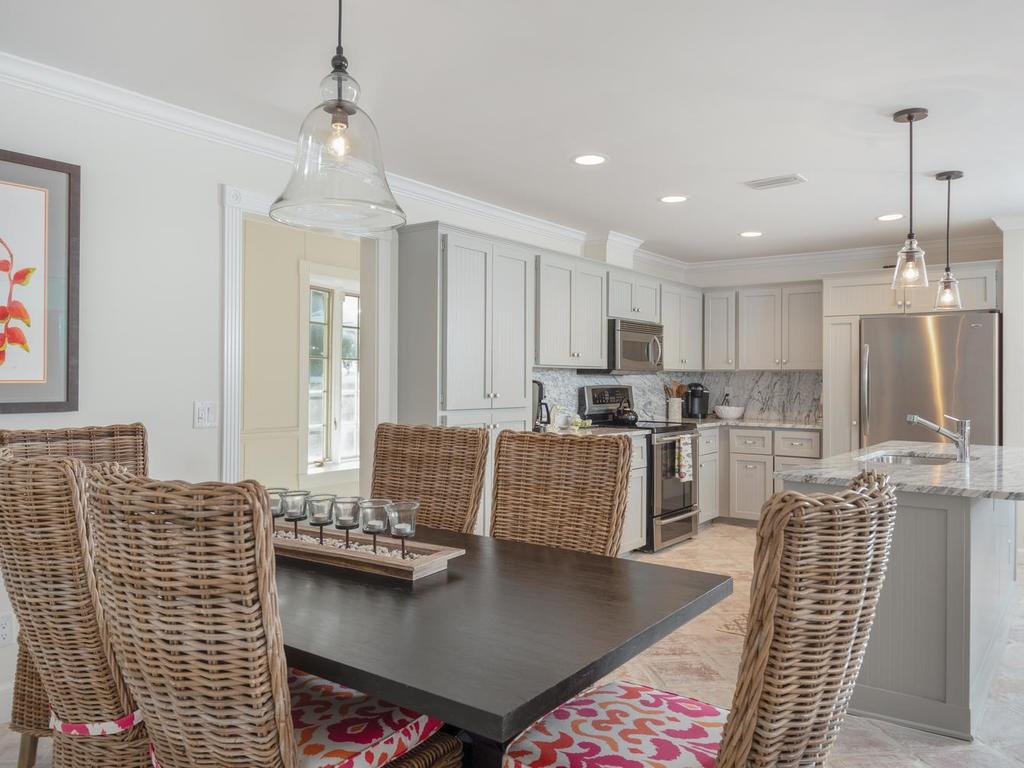 205 Holly Road Vero Beach, FL 32963 - Photo 14 of 31 Gallery Image 14