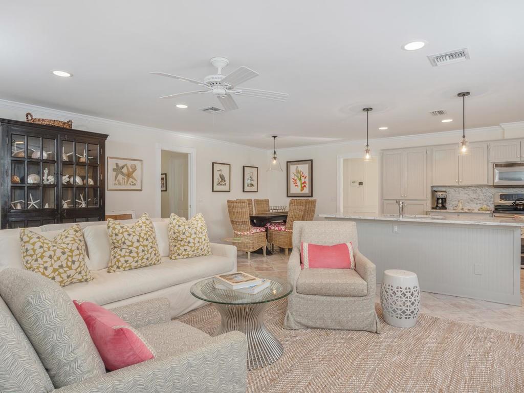 205 Holly Road Vero Beach, FL 32963 - Photo 17 of 31 Gallery Image 17