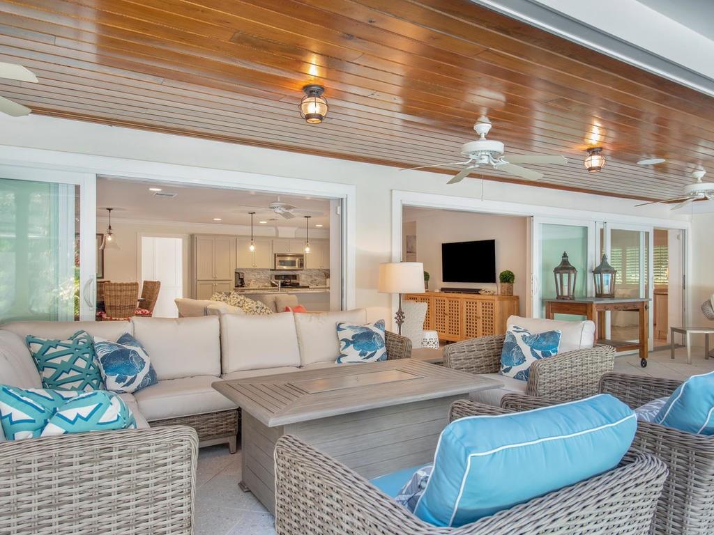 205 Holly Road Vero Beach, FL 32963 - Photo 27 of 31 Gallery Image 27
