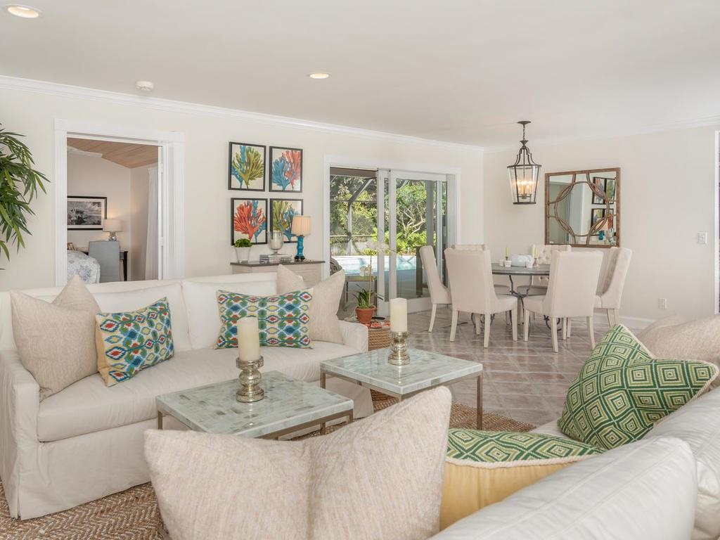 205 Holly Road Vero Beach, FL 32963 - Photo 8 of 31 Gallery Image 8