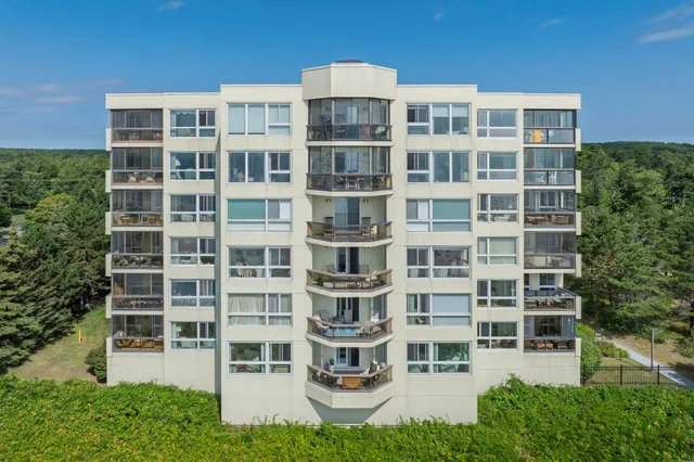 $665,000 | 215 East Grand Avenue, Unit 405, Old Orchard Beach, ME 04064