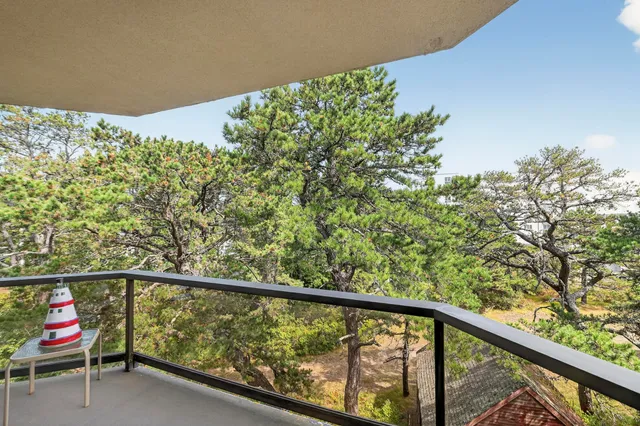 $665,000 | 215 East Grand Avenue, Unit 405, Old Orchard Beach, ME 04064