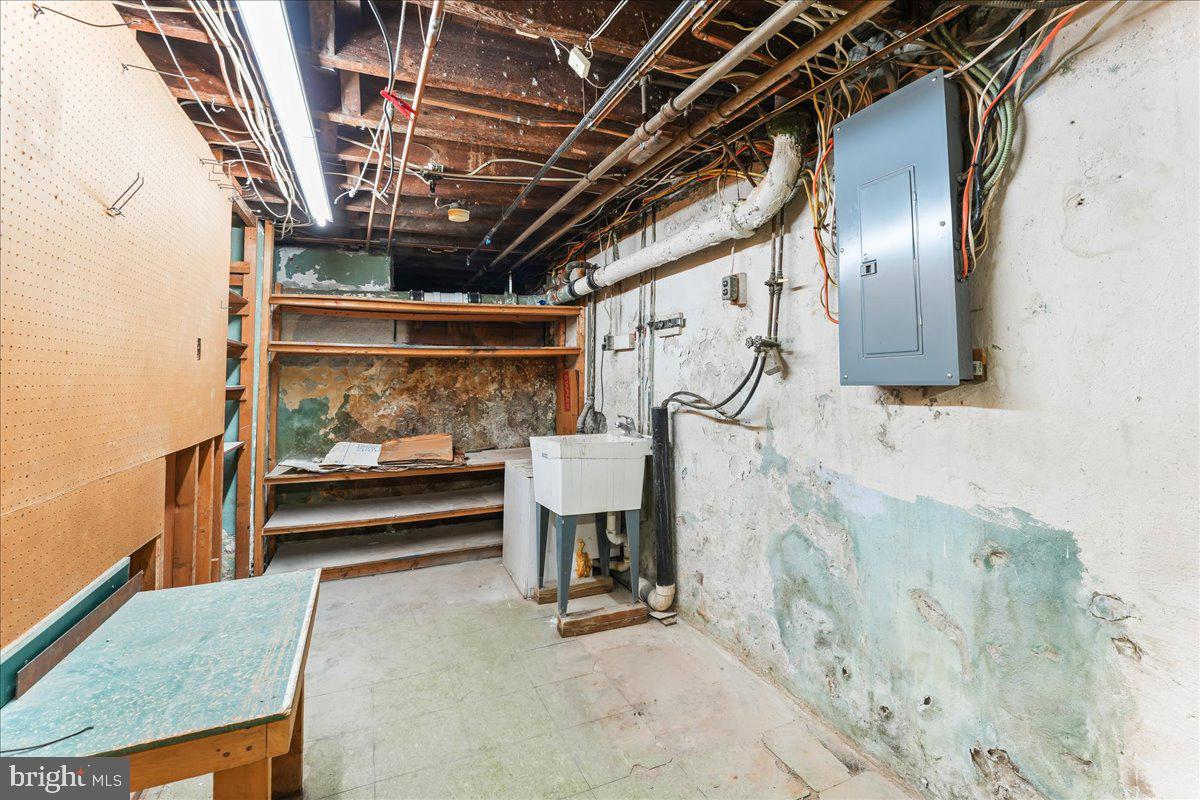 1449 Burmont Road Drexel Hill, PA 19026 - Photo 23 of 27 a view of entryway