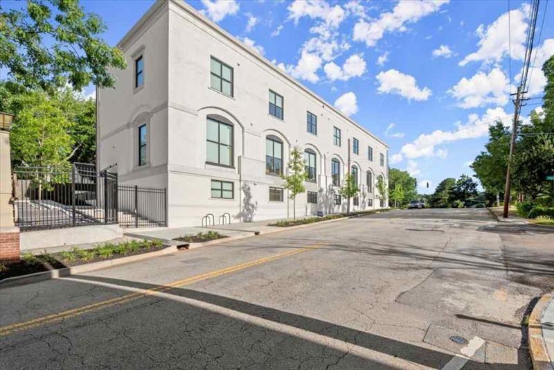 108 Park Place, Unit 107 Decatur, GA 30030 - Photo 31 of 31