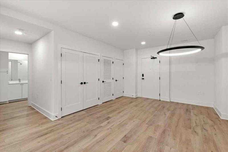 108 Park Place, Unit 107 Decatur, GA 30030 - Photo 6 of 31