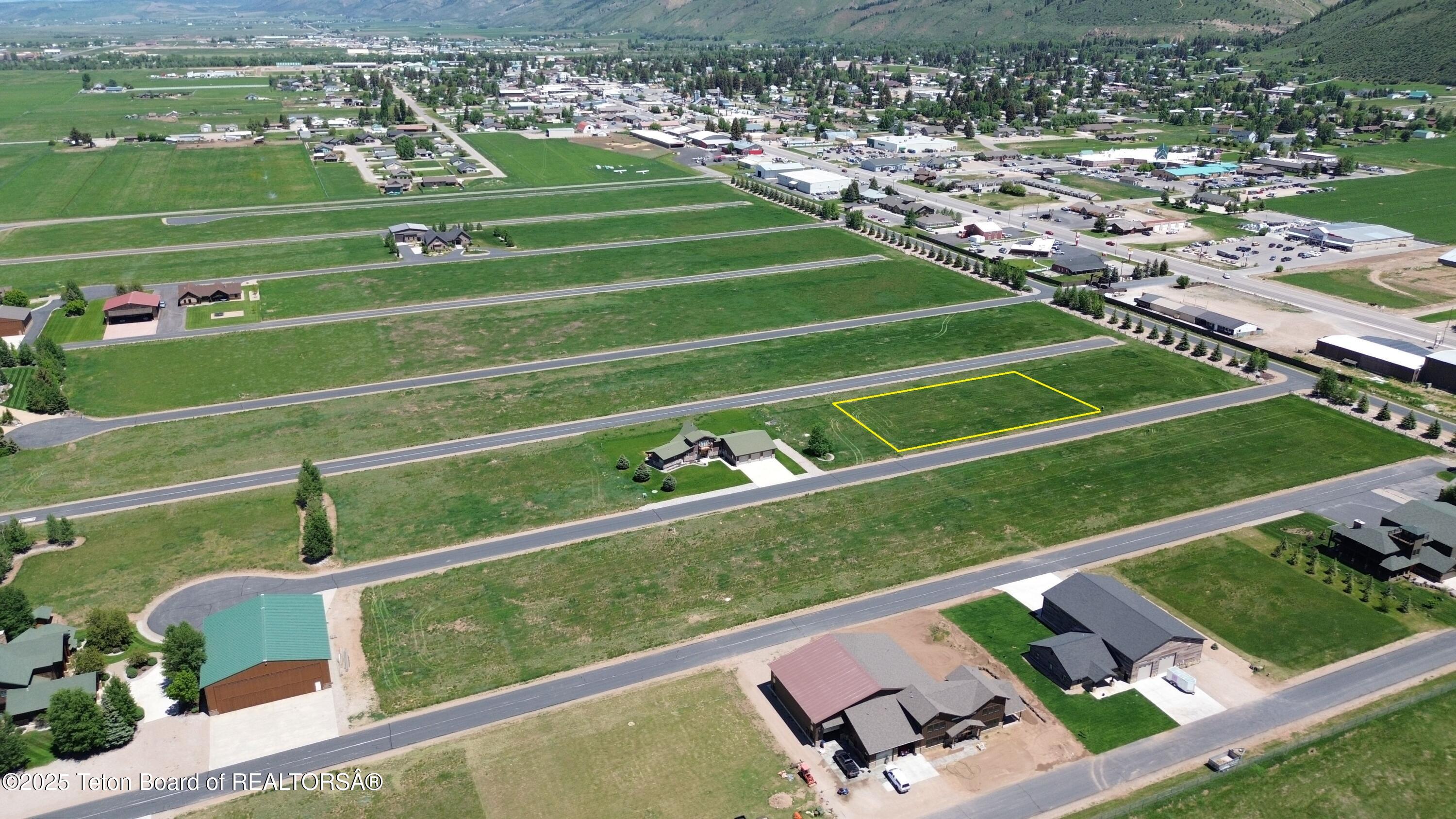 36 West Eclipse Street Afton, WY 83110 - Photo 6 of 11 569boundary