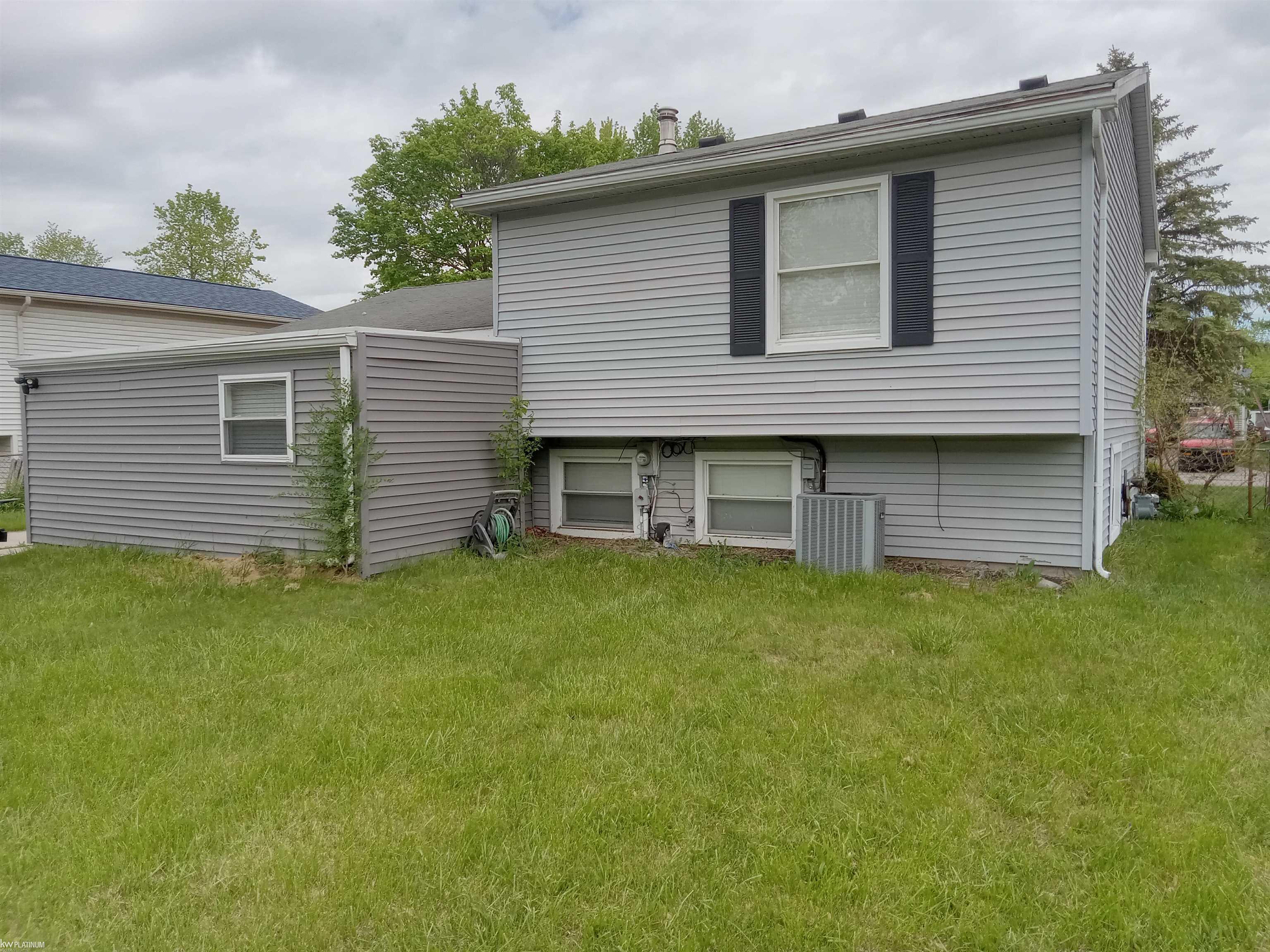 28751 Leroy Street Romulus, MI 48174 - Photo 22 of 23